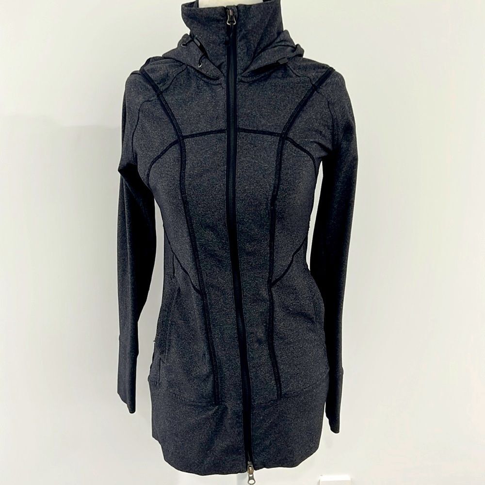 Athleta Rishi fitted Charoal Gray Zip s XS